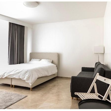 Diamonds Studio Apartment Antwerpen Bagian luar foto
