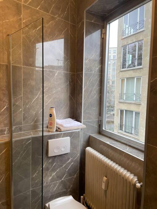 Diamonds Studio Apartment Antwerpen Bagian luar foto
