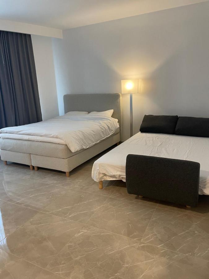 Diamonds Studio Apartment Antwerpen Bagian luar foto